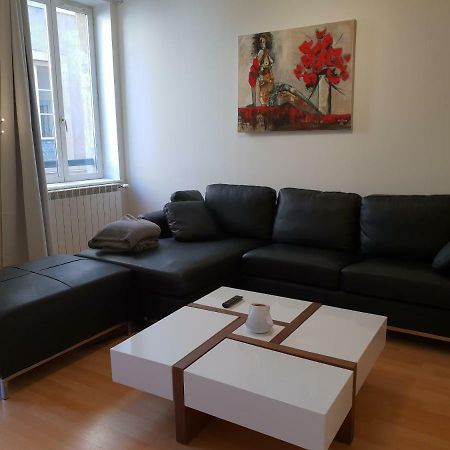 מץ Grand Appartement En Centre Ville מראה חיצוני תמונה