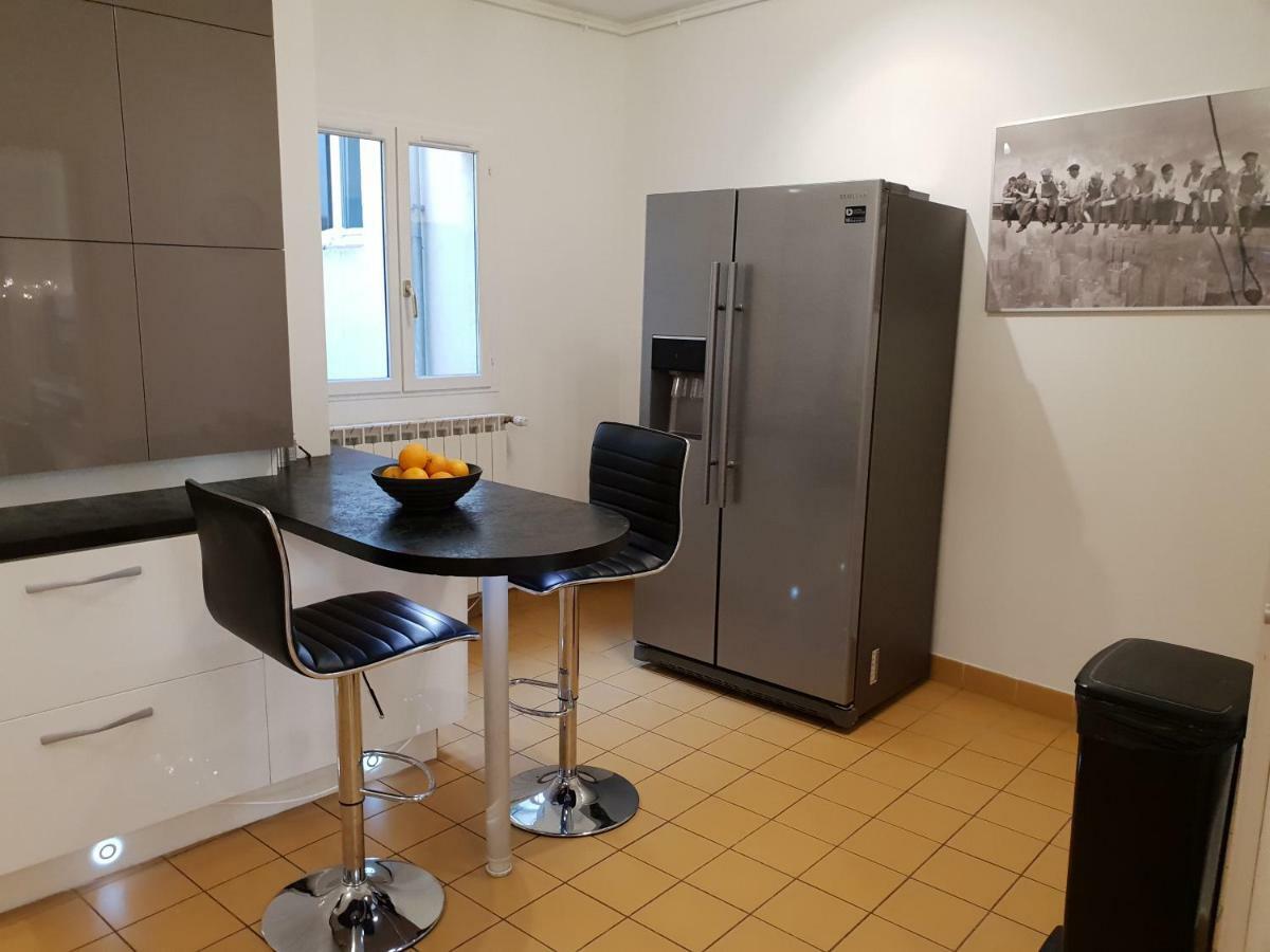 מץ Grand Appartement En Centre Ville מראה חיצוני תמונה