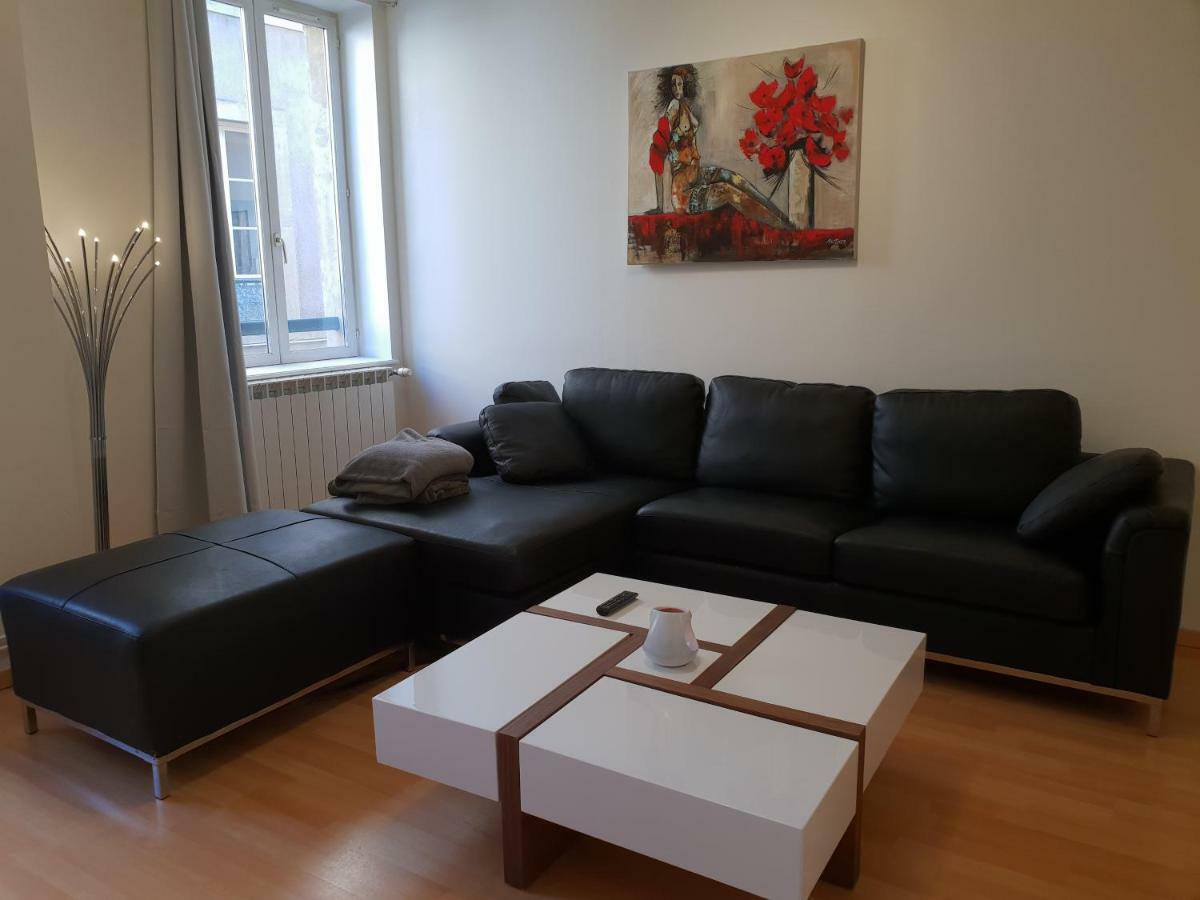מץ Grand Appartement En Centre Ville מראה חיצוני תמונה